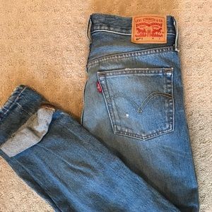 Levi’s 501 women’s jeans